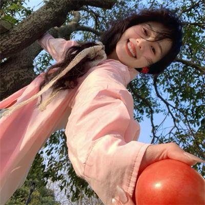 瓦尔特雷比亚假日